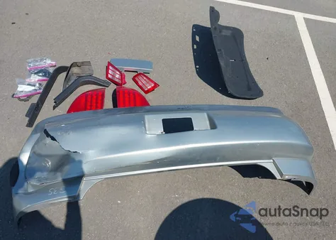 2004 Infiniti G35 z USA, uszkodzony, nr VIN JNKCV51E24M613224